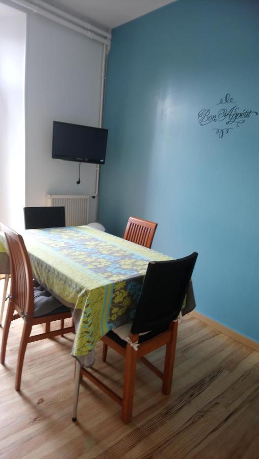 Appartamento Le Loubens Arette Esterno foto